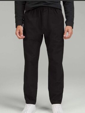 Lululemon Utilitech Black Pants, size men’s medium